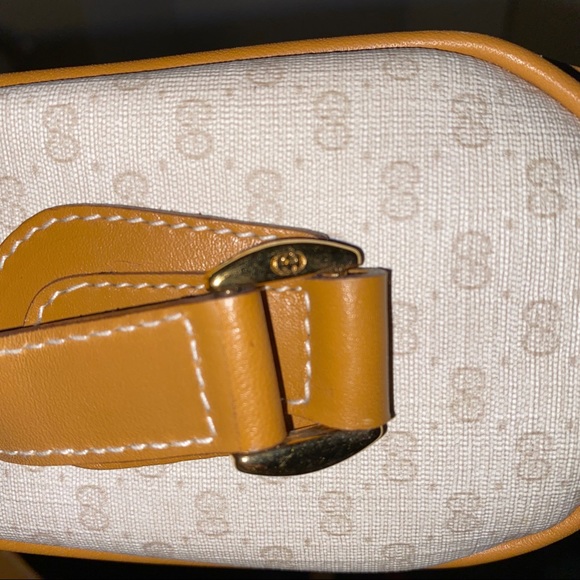 VNTG GUCCI crossbody leather handbag - Picture 4 of 7